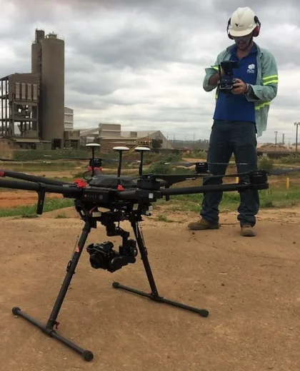 2-Drone-Equipamentos-889x889-1 2-Drone-Equipamentos-889x889-1