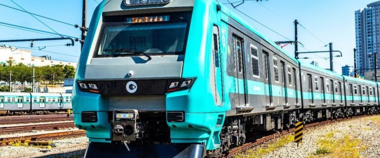 linhas_8_e_9_viamobilidade_divulgacao São Paulo (SP) - Trem das Linhas 8 e 9 da Via Mobilidade, em São Paulo. 28/02/23. Foto: Via Mobilidade