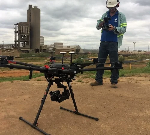 2-Drone-Equipamentos-889x889-1